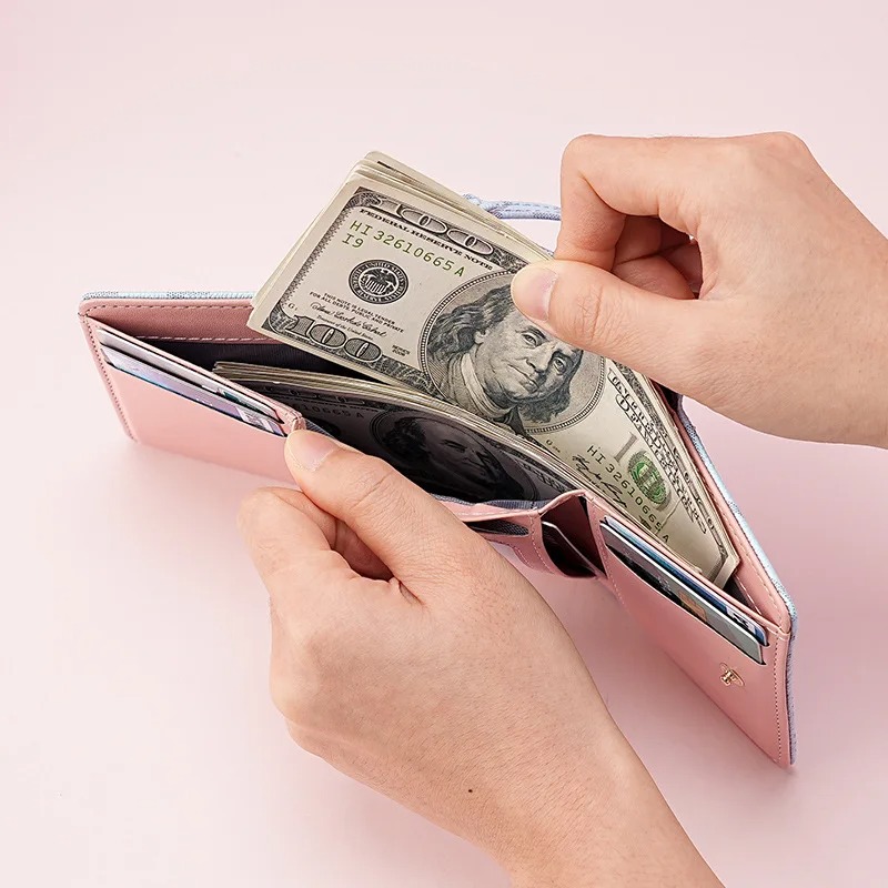 Threefold Zipper Wallet with L - Wallets recension och pris